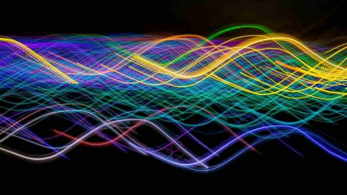 Artificial intelligence in Photonics